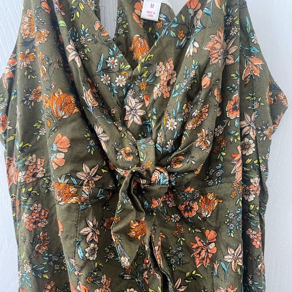 Floral dress - Picture 2 of 2